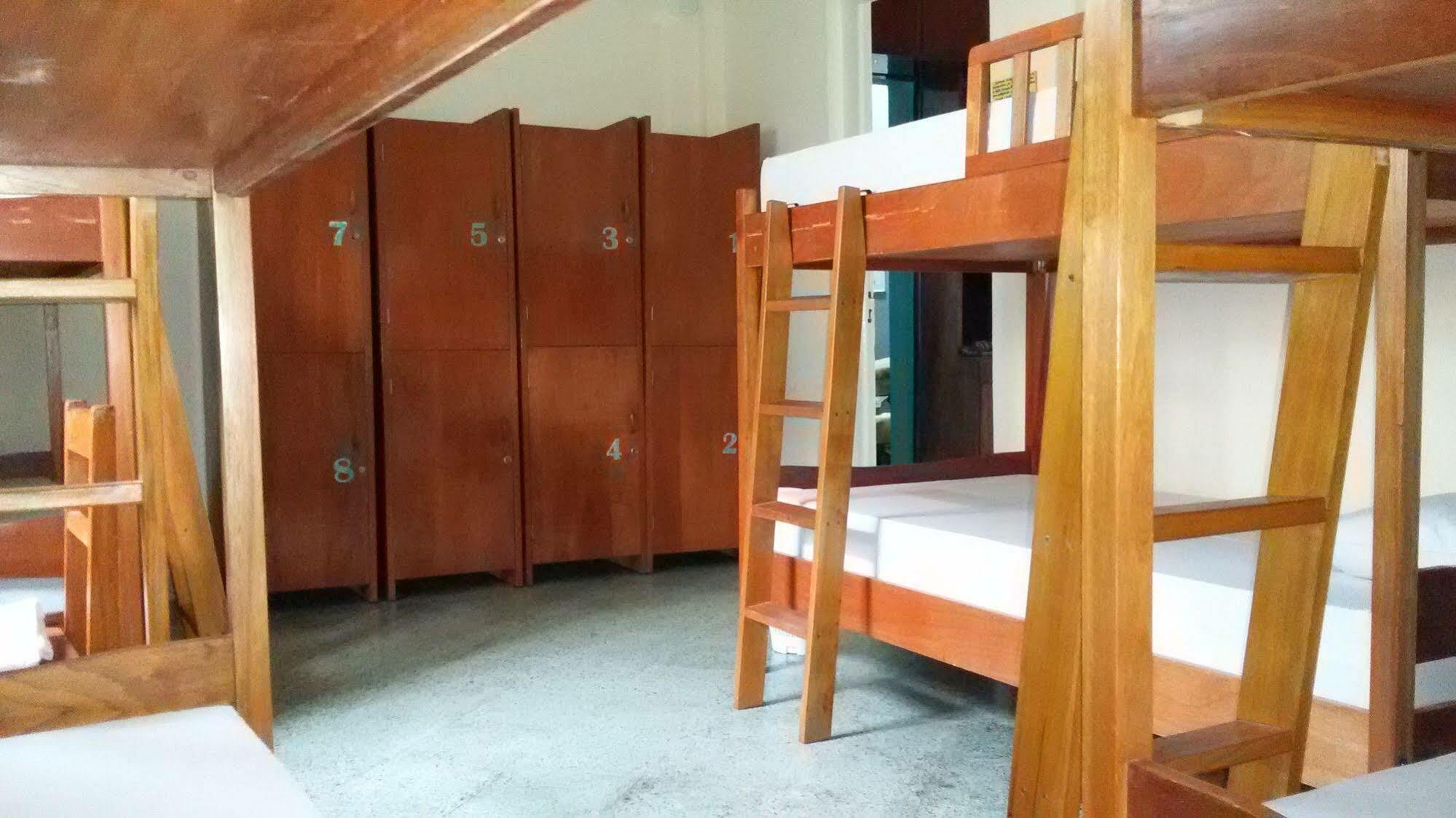 Hamaca Paraguaya Hostel Asuncion Exterior foto